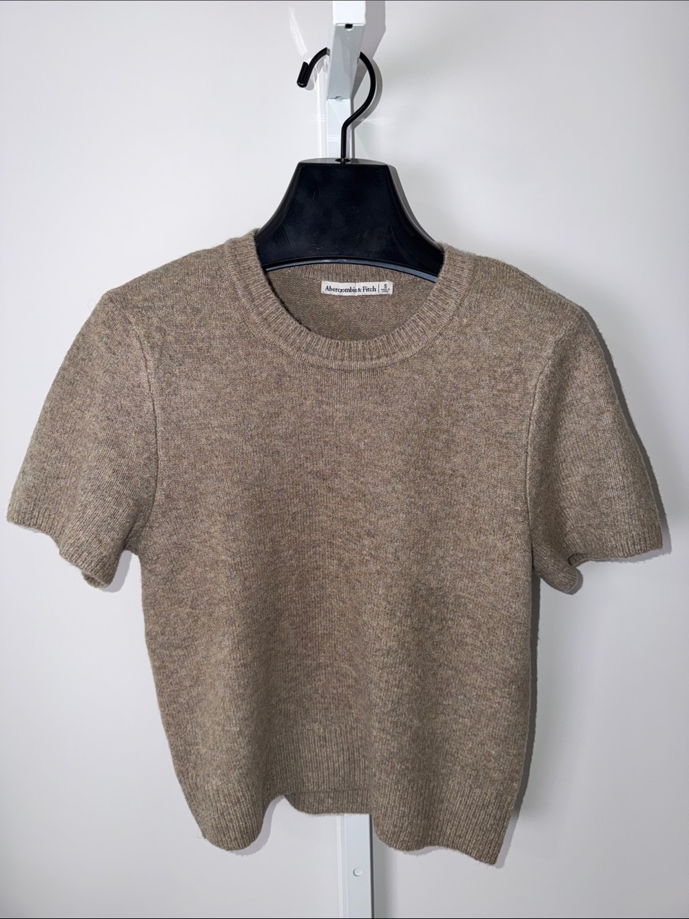 Abercrombie & Fitch Short-Sleeve Crewneck Sweater in Taupe Heather